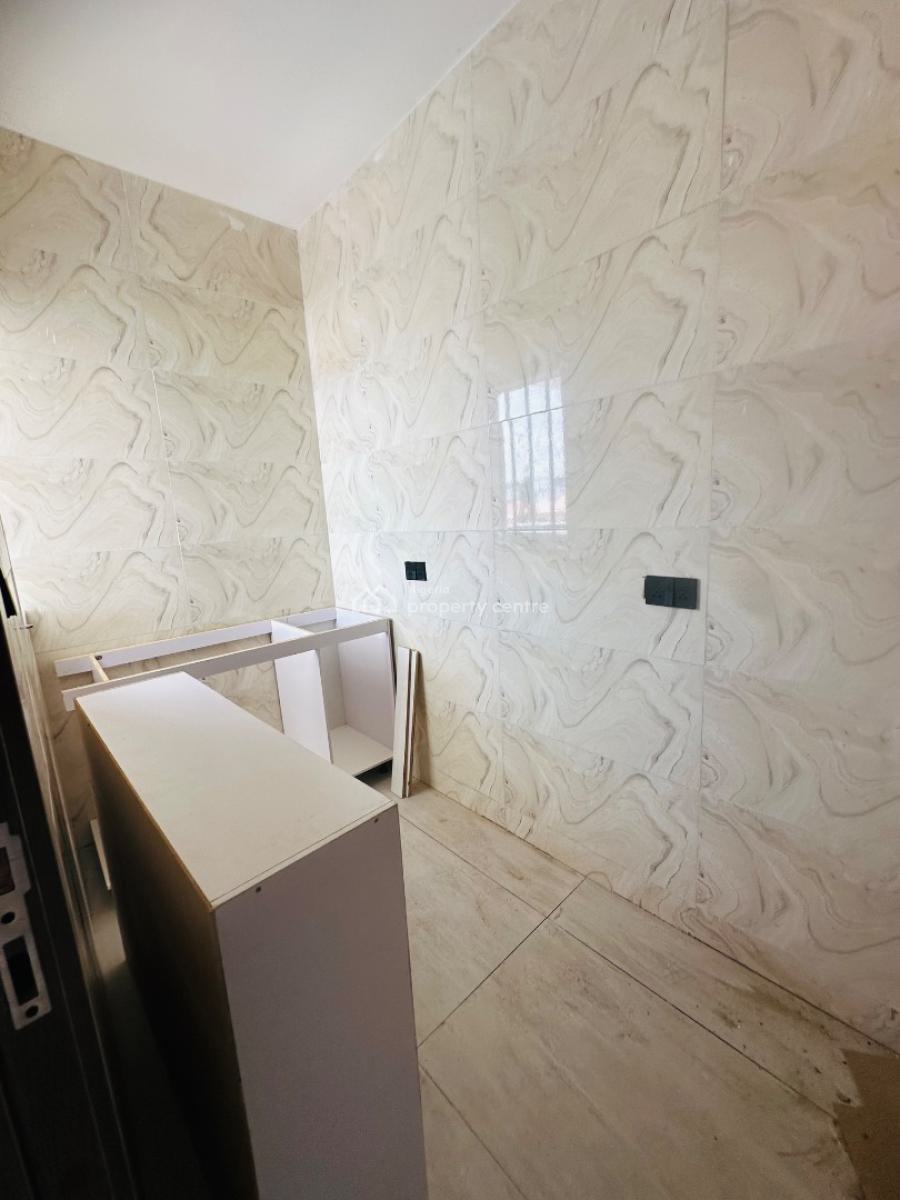 Spaciously Built 5 Bedroom Fully Detached Duplex with Bq and Cinema, Gra Phase 2, Magodo, Lagos, Detached Duplex for Sale