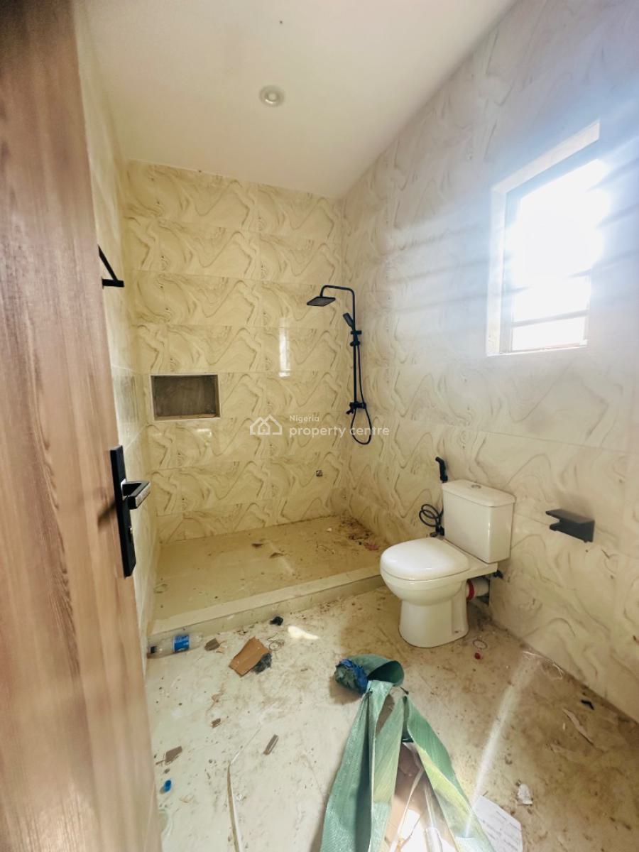 Spaciously Built 5 Bedroom Fully Detached Duplex with Bq and Cinema, Gra Phase 2, Magodo, Lagos, Detached Duplex for Sale