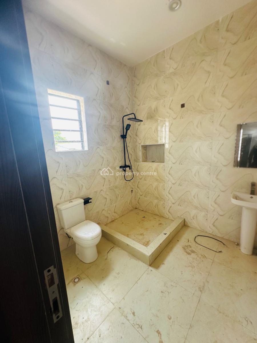 Spaciously Built 5 Bedroom Fully Detached Duplex with Bq and Cinema, Gra Phase 2, Magodo, Lagos, Detached Duplex for Sale