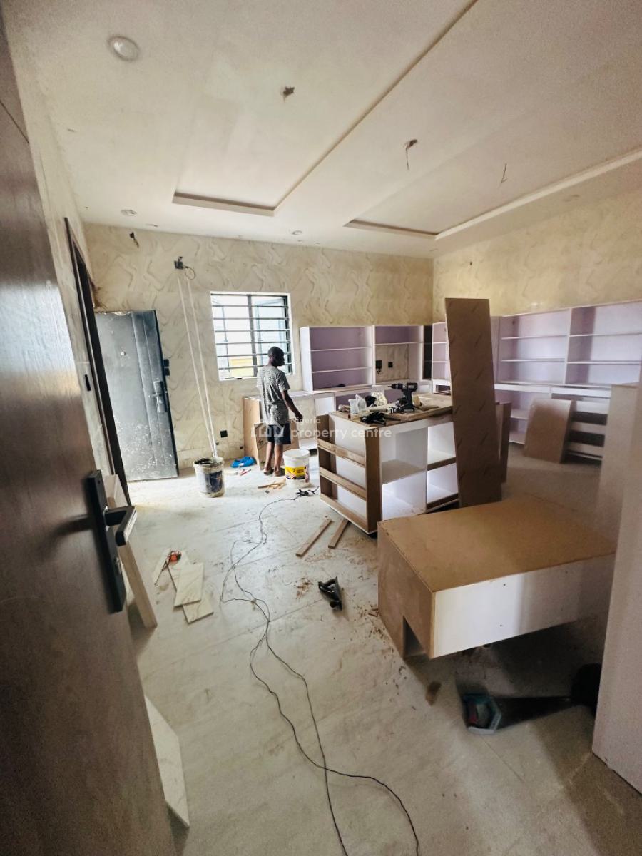 Spaciously Built 5 Bedroom Fully Detached Duplex with Bq and Cinema, Gra Phase 2, Magodo, Lagos, Detached Duplex for Sale