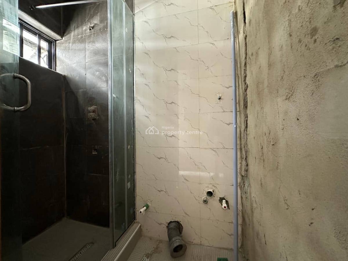 2 Bedroom Terrace Duplex, Lekki Phase 1, Lekki, Lagos, Terraced Duplex for Rent