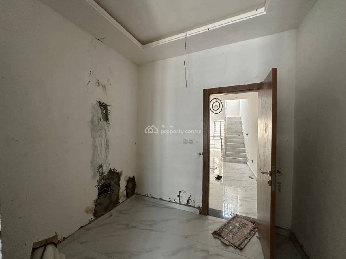 2 Bedroom Terrace Duplex, Lekki Phase 1, Lekki, Lagos, Terraced Duplex for Rent