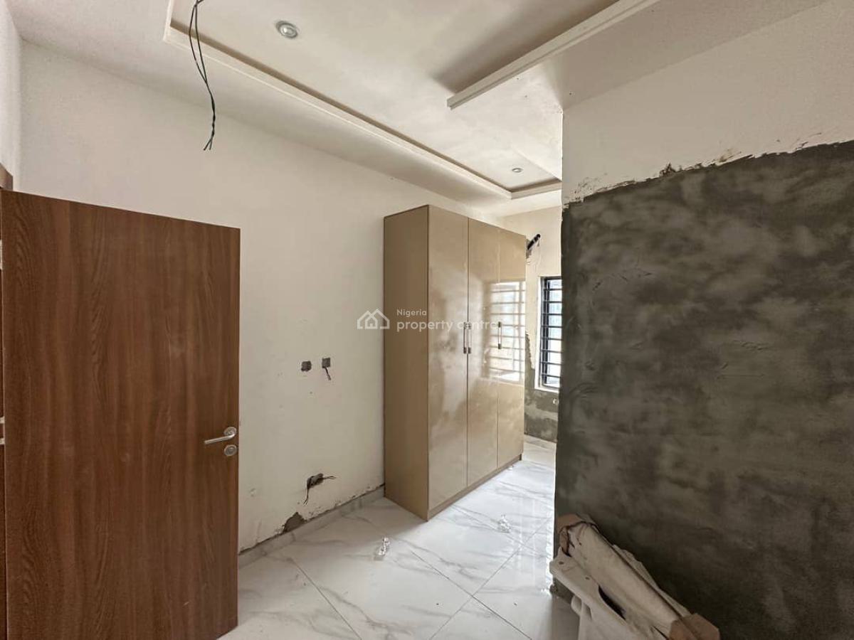 2 Bedroom Terrace Duplex, Lekki Phase 1, Lekki, Lagos, Terraced Duplex for Rent