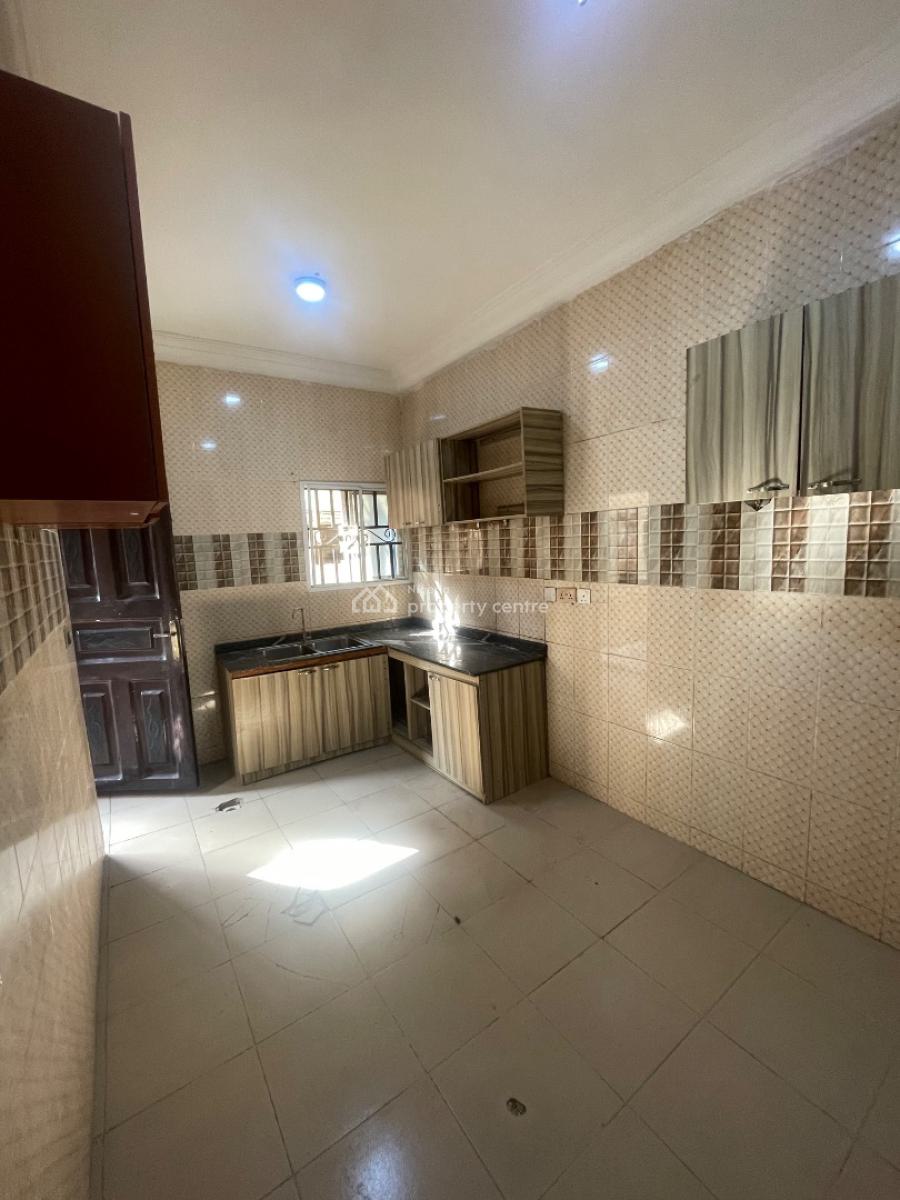 Two Bedroom Flat, Range View Estate, Dawaki, Gwarinpa, Abuja, Flat / Apartment for Rent