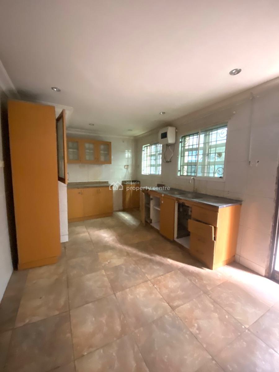 4 Bedroom Semi Detached Duplex, Lekki Phase 1, Lekki, Lagos, Semi-detached Duplex for Rent