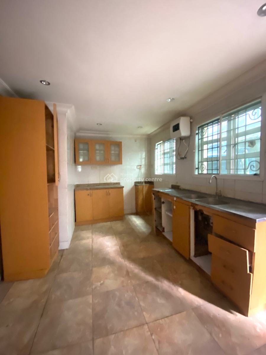 4 Bedroom Semi Detached Duplex, Lekki Phase 1, Lekki, Lagos, Semi-detached Duplex for Rent