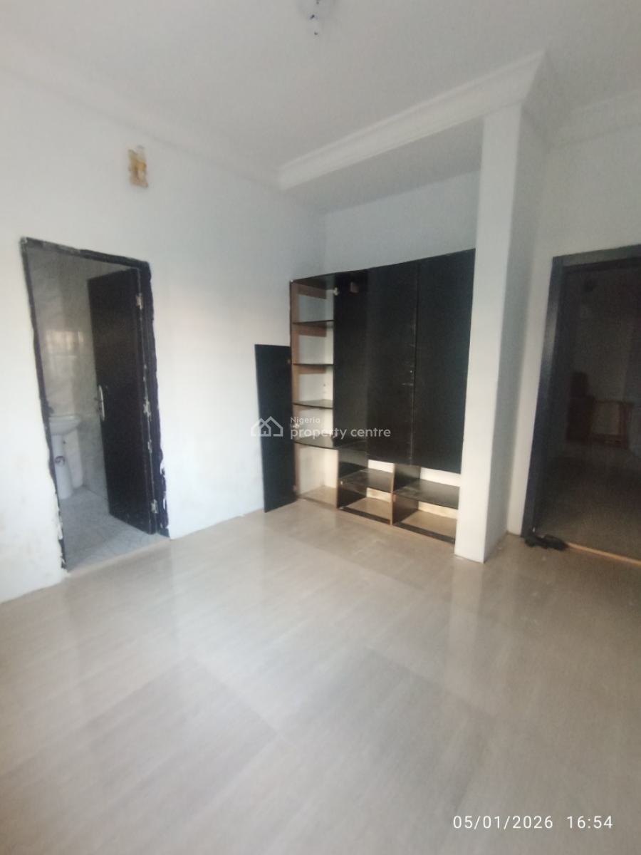 a Room in a Three Bedroom Flat, Badore, Ajah, Lagos, Self Contain (single Rooms) for Rent
