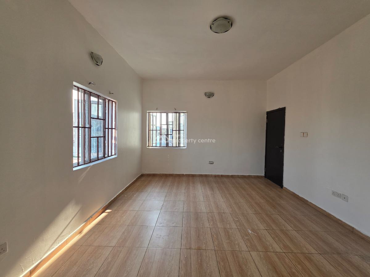 Well Located 2 Bedroom Apartment with Roof Top Terrace, New Road, Igbo Efon, Lekki, Lagos, Block of Flats for Sale