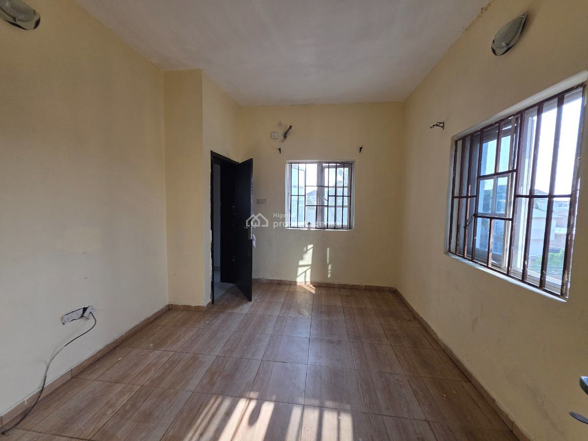 Well Located 2 Bedroom Apartment with Roof Top Terrace, New Road, Igbo Efon, Lekki, Lagos, Block of Flats for Sale