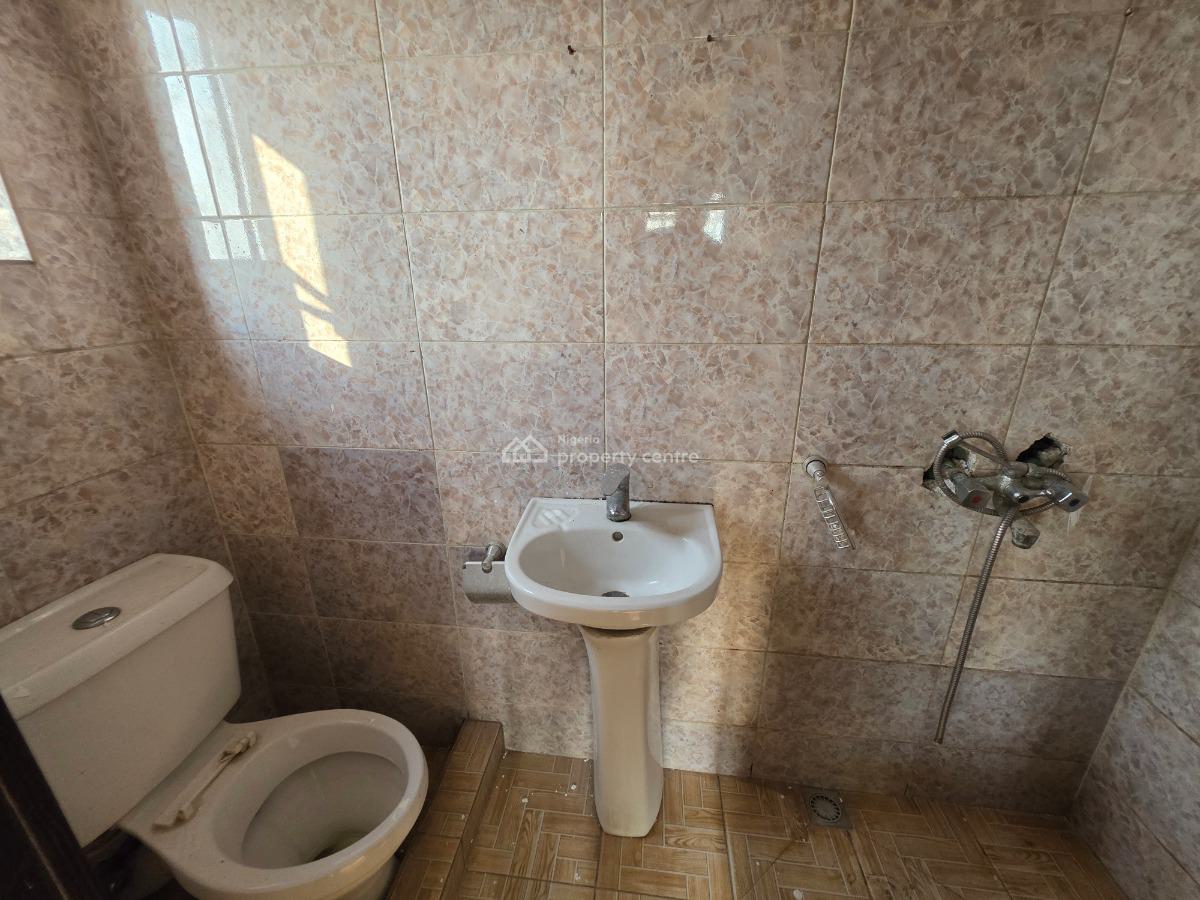 Well Located 2 Bedroom Apartment with Roof Top Terrace, New Road, Igbo Efon, Lekki, Lagos, Block of Flats for Sale