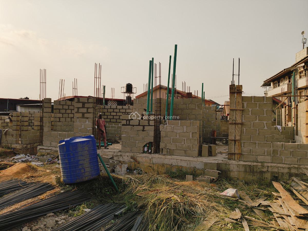 4 Bedroom Semi Detached House, Off Randle Road, Surulere, Lagos, Semi-detached Duplex for Sale