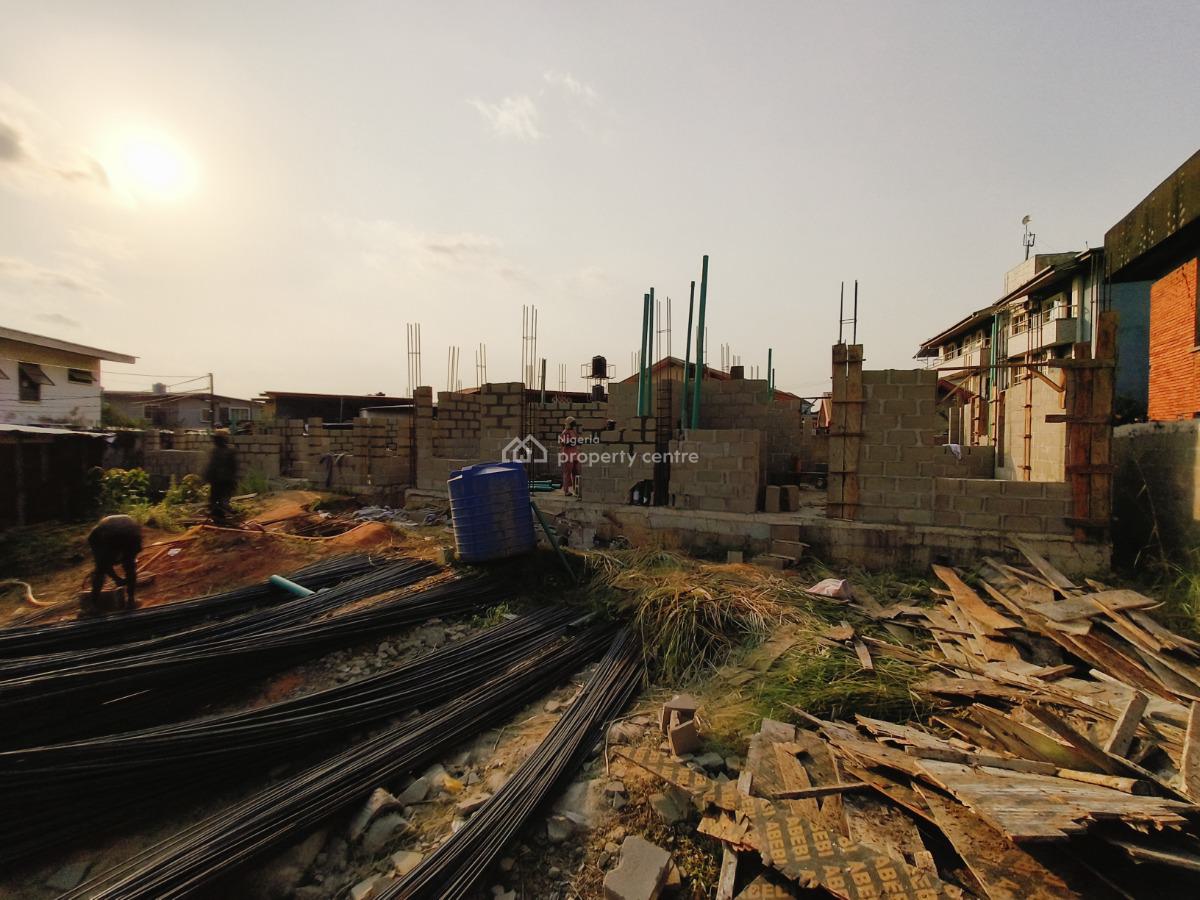 4 Bedroom Semi Detached House, Off Randle Road, Surulere, Lagos, Semi-detached Duplex for Sale