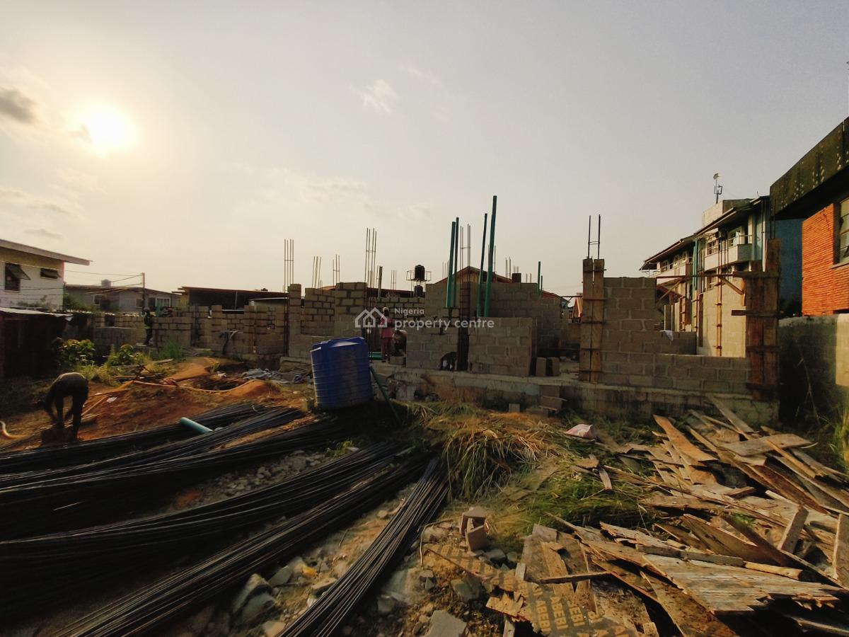 4 Bedroom Semi Detached House, Off Randle Road, Surulere, Lagos, Semi-detached Duplex for Sale