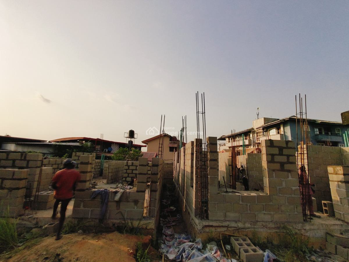 4 Bedroom Semi Detached House, Off Randle Road, Surulere, Lagos, Semi-detached Duplex for Sale