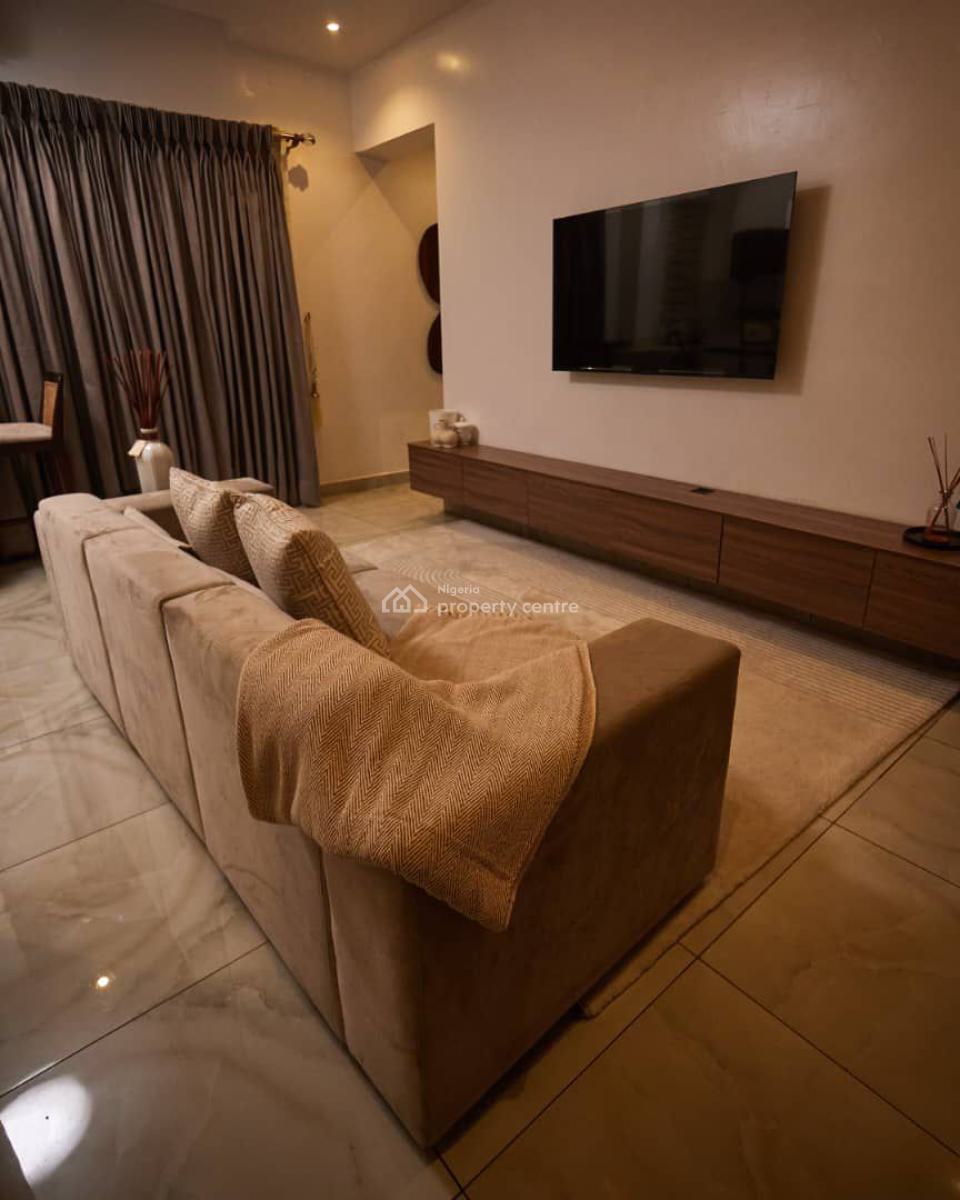 Furnished Mini Flat, Off Freedom Way, Lekki Phase 1, Lekki, Lagos, Mini Flat (room and Parlour) for Sale