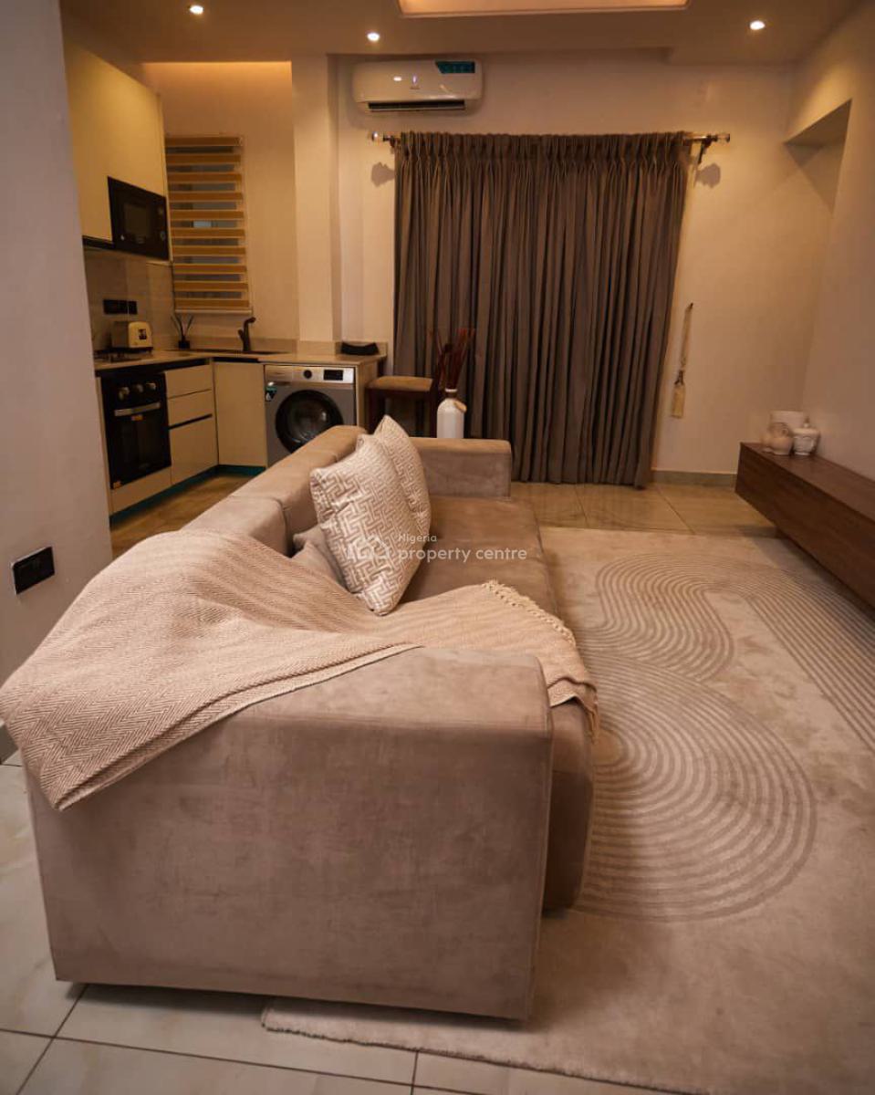 Furnished Mini Flat, Off Freedom Way, Lekki Phase 1, Lekki, Lagos, Mini Flat (room and Parlour) for Sale