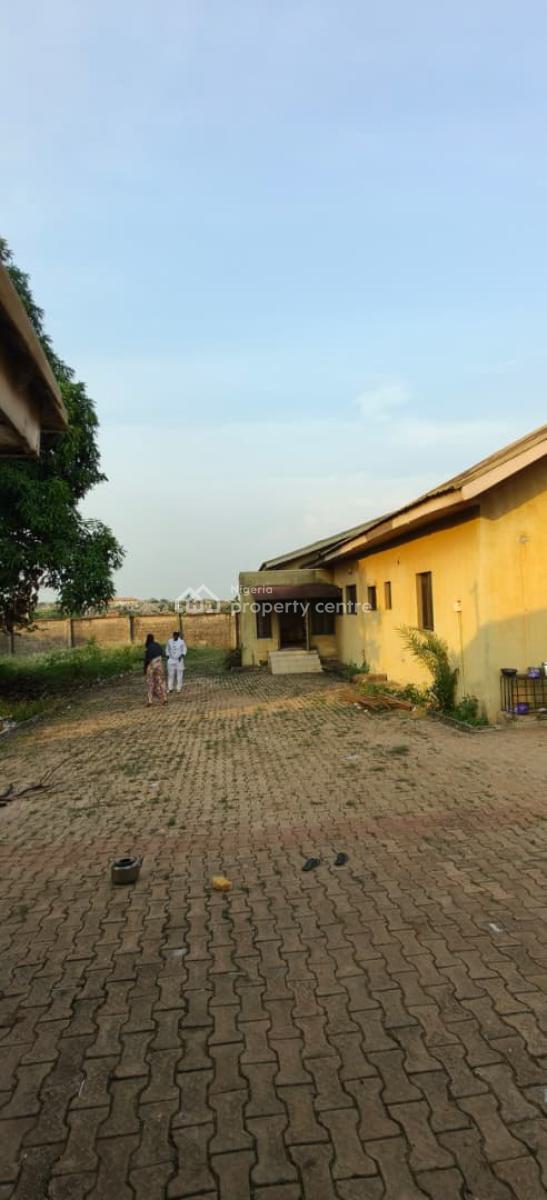 Massive 5 Bedroom Detached Bungalow on a Full Plot in a Nice Location, Akute, Ifo, Ogun, Detached Bungalow for Sale