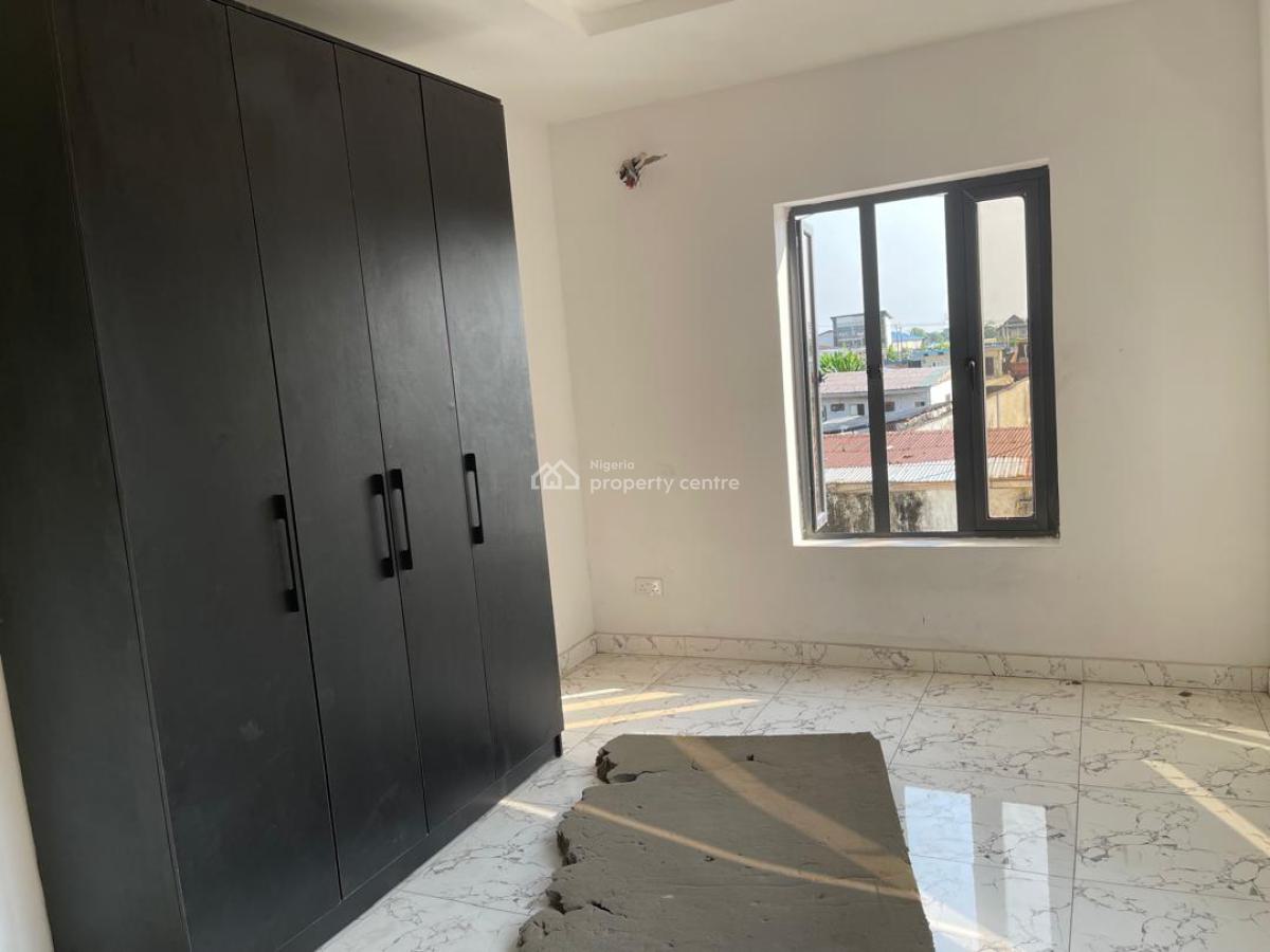 Ultra Spacious 2 Bedroom Flat with Bq, Eko Akete, Abijo, Lekki, Lagos, Flat / Apartment for Sale