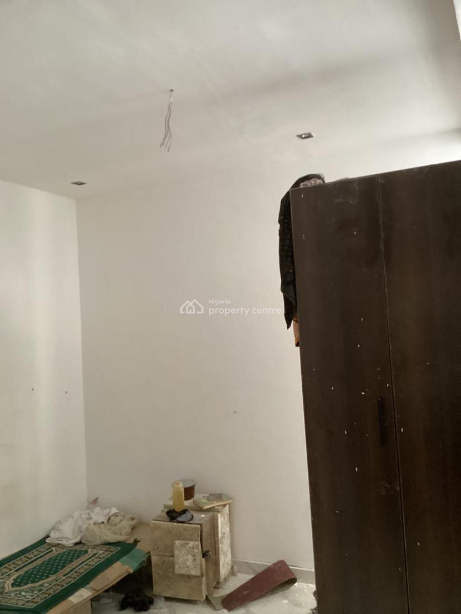 Brand New 3 Bedroom Flat, Off Admiralty Way Lekki Phase One, Lekki, Lagos, Flat / Apartment for Rent