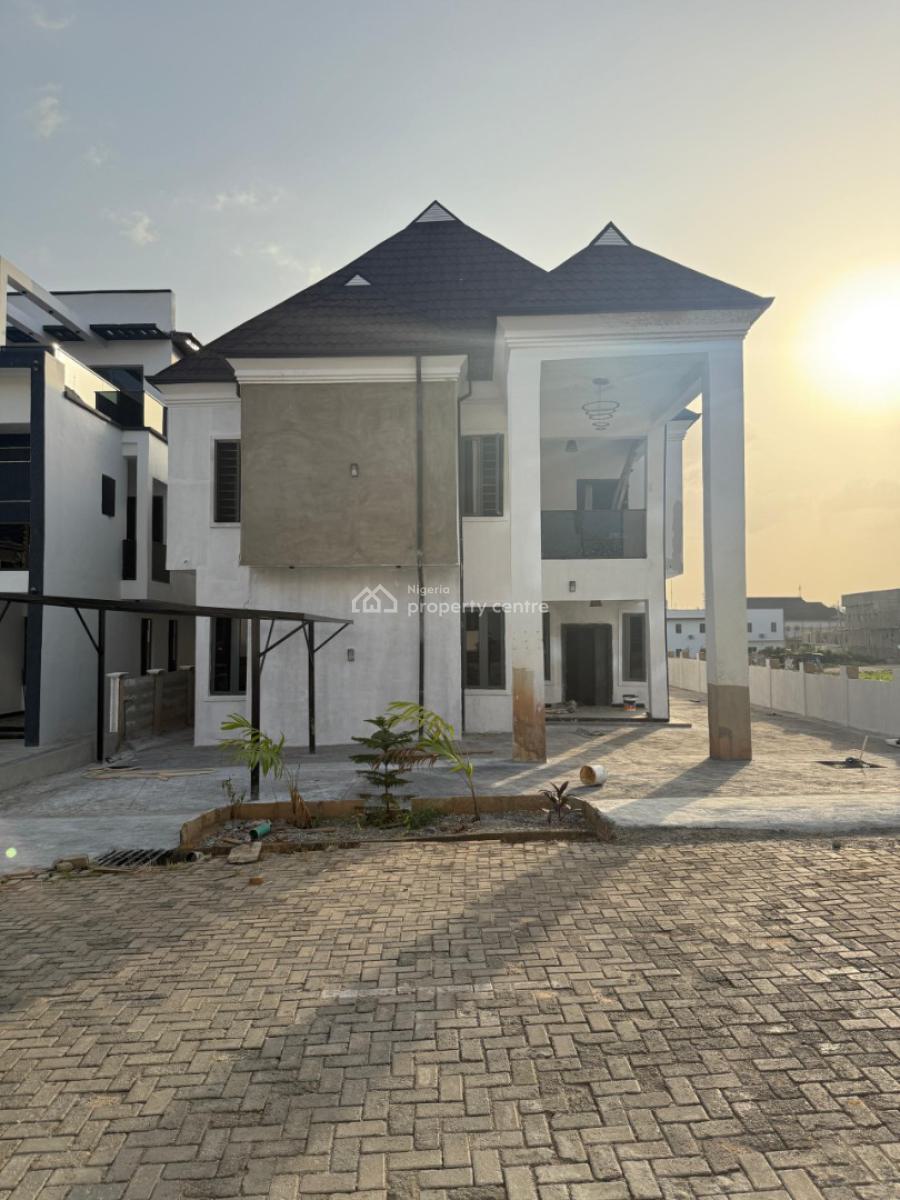 Massive 4 Bedrooms Fully Detached Duplex with a Room Bq, Engineer Lere Adigun Gra, Next to Bcos, Bashorun, Ibadan, Oyo, Detached Duplex for Sale