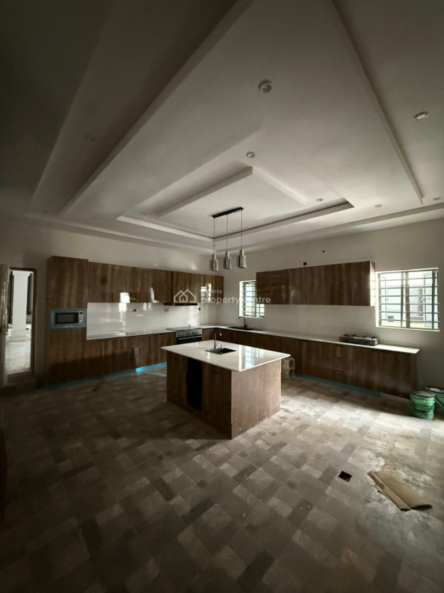 Massive 4 Bedrooms Fully Detached Duplex with a Room Bq, Engineer Lere Adigun Gra, Next to Bcos, Bashorun, Ibadan, Oyo, Detached Duplex for Sale