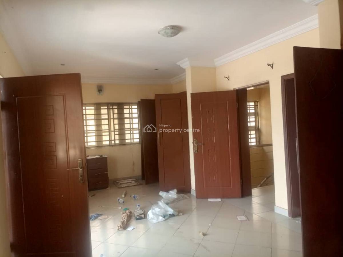Fully Detached 4 Bedroom Home with Bq, Gra Phase 2, Magodo, Lagos, House for Rent