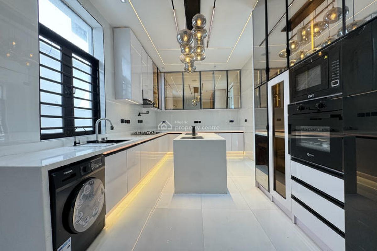 Luxury 5 Bedroom Detached House with Swimming Pool and Bq, Lekki, Lagos, Detached Duplex for Sale