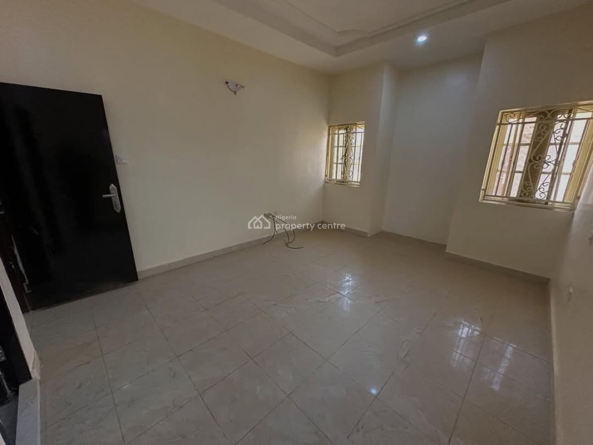 4 Units of  3 Bedroom Flat with 2 Selfcon Bq, Mabushi, Abuja, Block of Flats for Sale