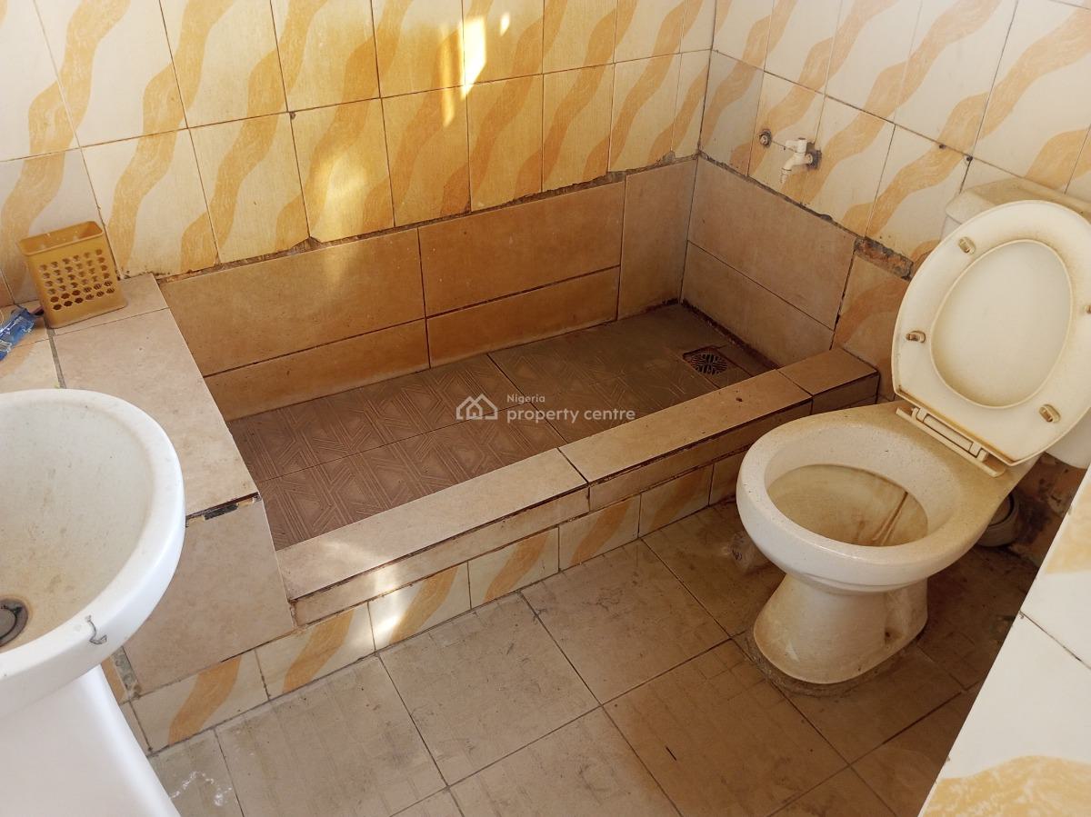 2 Bedroom Flat, 10 Family, Ajiwe, Ajah, Lagos, Flat / Apartment for Rent