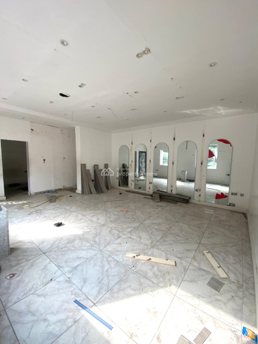 98 Square Meters Commercial Space, Lekki Phase 1, Lekki, Lagos, Office Space for Sale