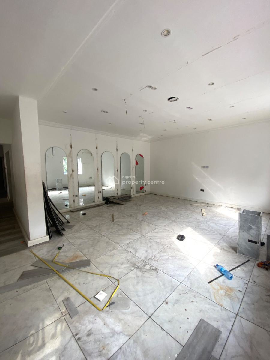 98 Square Meters Commercial Space, Lekki Phase 1, Lekki, Lagos, Office Space for Sale