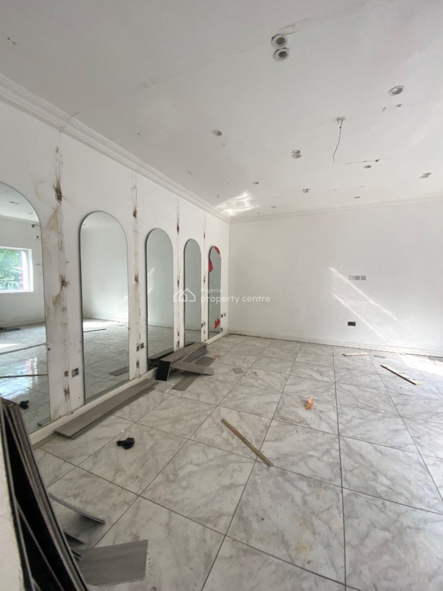 98 Square Meters Commercial Space, Lekki Phase 1, Lekki, Lagos, Office Space for Sale