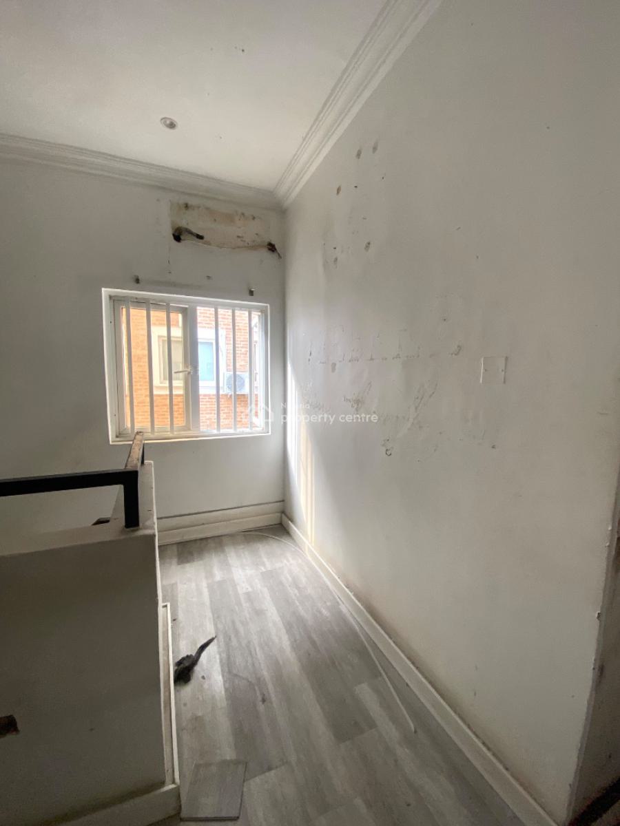 98 Square Meters Commercial Space, Lekki Phase 1, Lekki, Lagos, Office Space for Sale