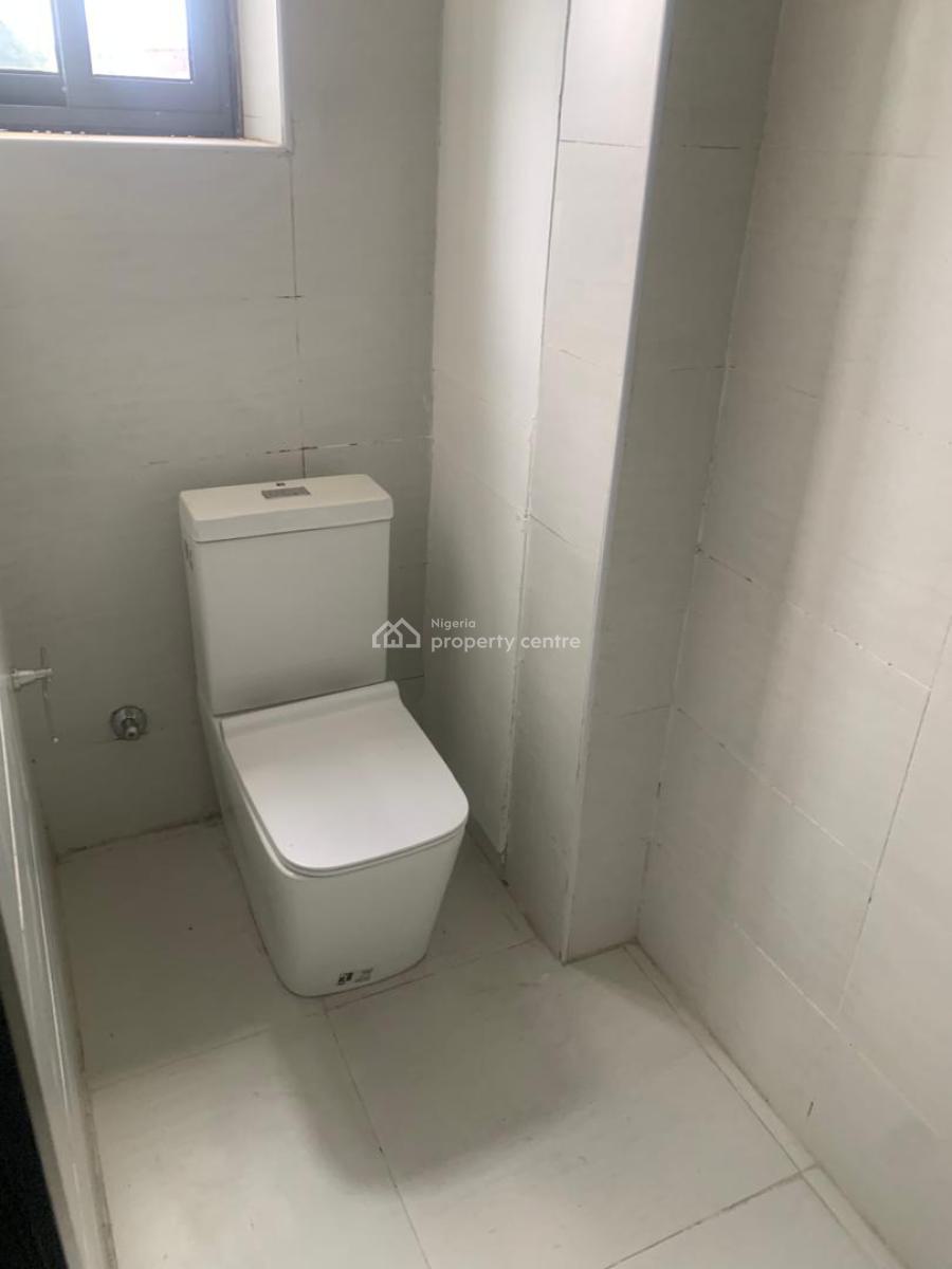 Standard 3 Bedroom Flat with a Room Bq, with Common Swimming Pool, Alausa Heights, Ikeja, Lagos, Flat / Apartment for Rent