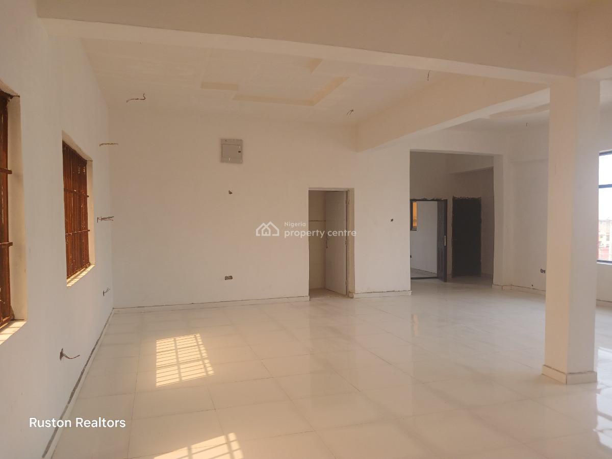 Luxury Commercial Building, Sango - Poly Road, Ibadan, Oyo, Plaza / Complex / Mall for Rent