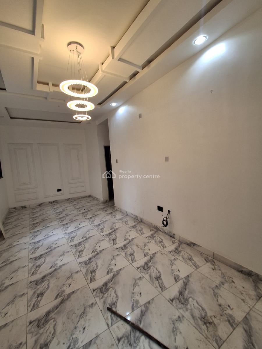 Newly Built 2 Bedroom Upstairs, Badore, Ajah, Lagos, House for Rent