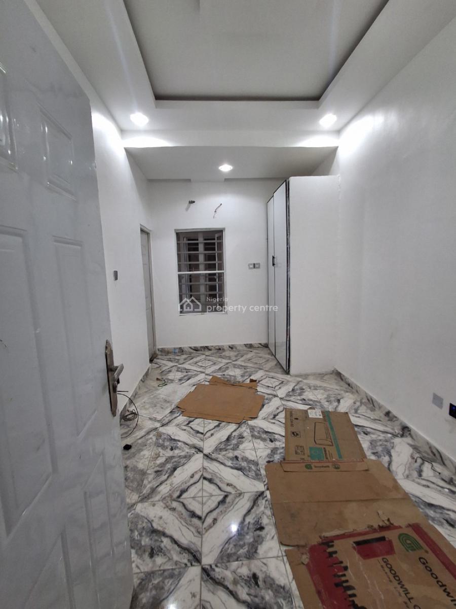 Newly Built 2 Bedroom Upstairs, Badore, Ajah, Lagos, House for Rent