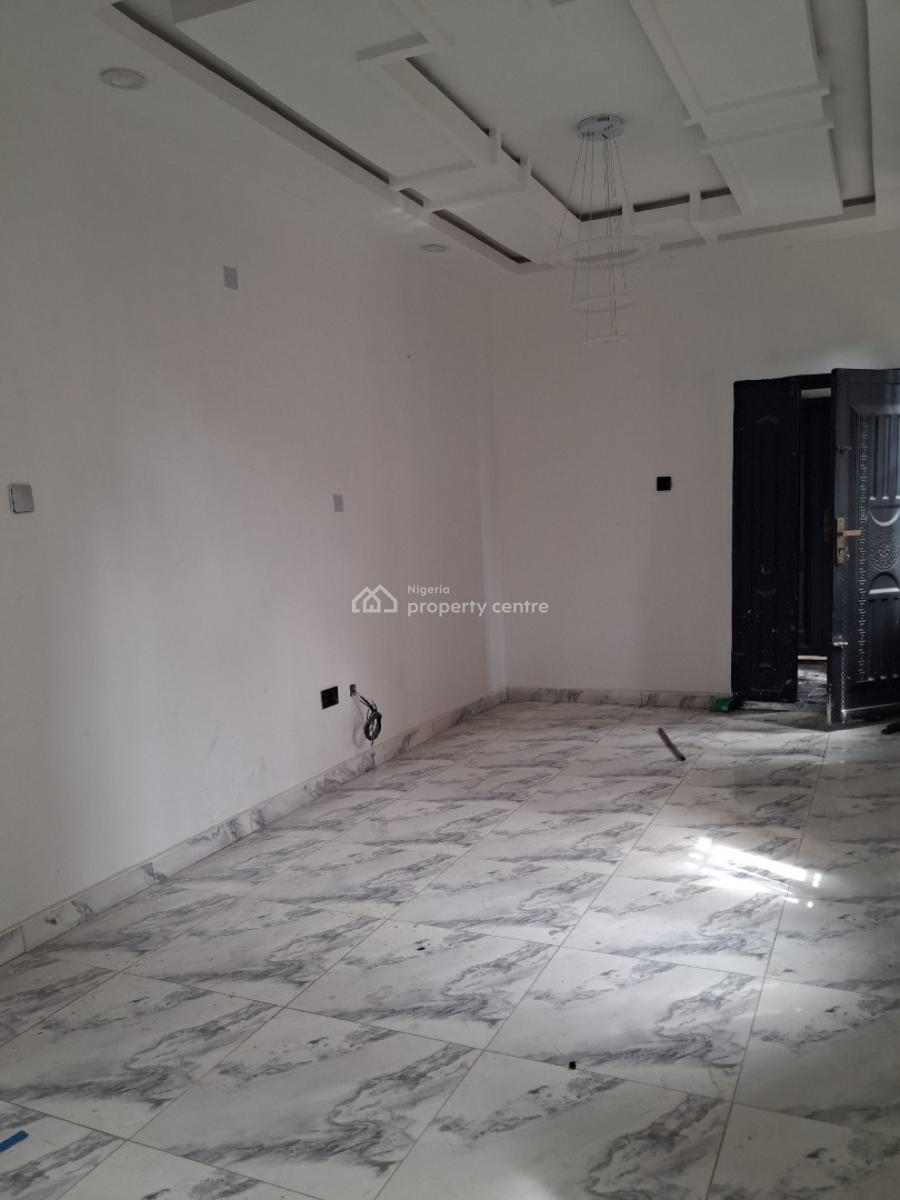 Newly Built 2 Bedroom Upstairs, Badore, Ajah, Lagos, House for Rent