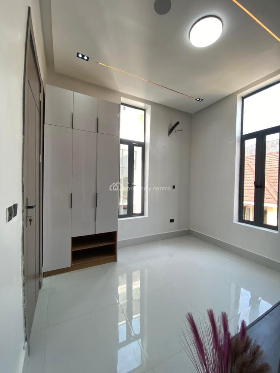 5 Bedroom Fully Detached Duplex with Bq, Oral Estate, Ikota, Lekki, Lagos, Detached Duplex for Sale