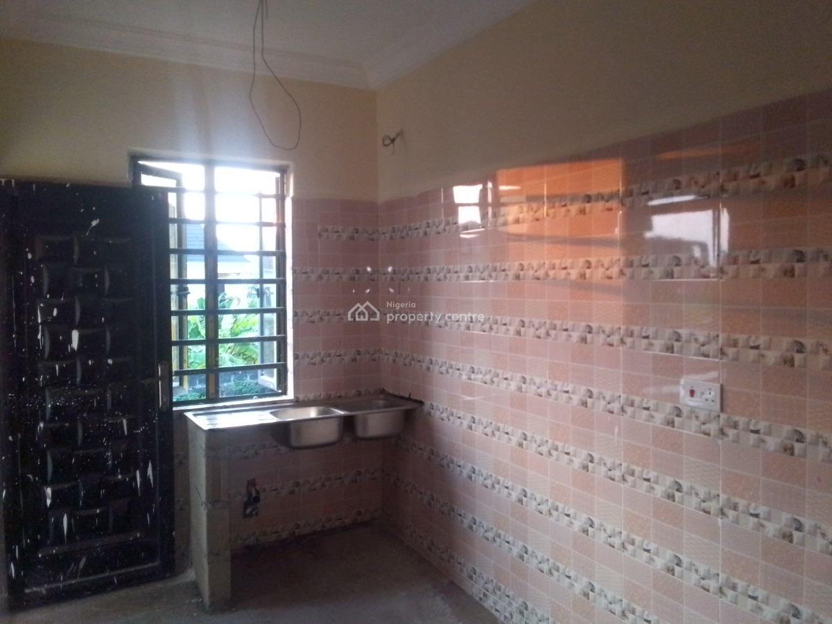 Newly Buildt Spacious Luxury 2 Bedroom Flat with Excellent Features, Victory Estate Rd, Ogombo, Ajah, Lagos, Flat / Apartment for Rent