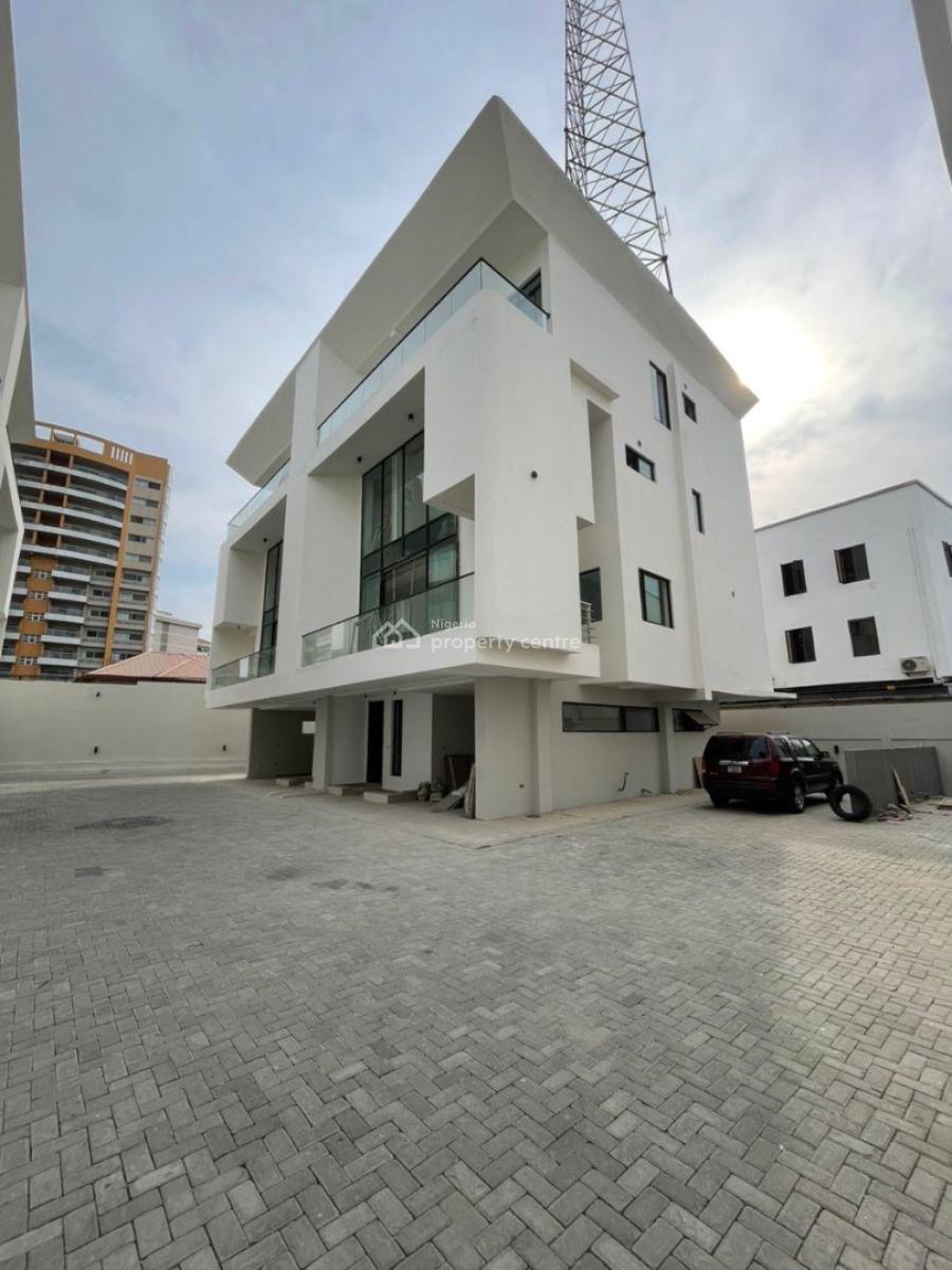 5 Bedroom Semi Detached Duplex with a Communal Pool, Ikoyi, Lagos, Semi-detached Duplex for Sale