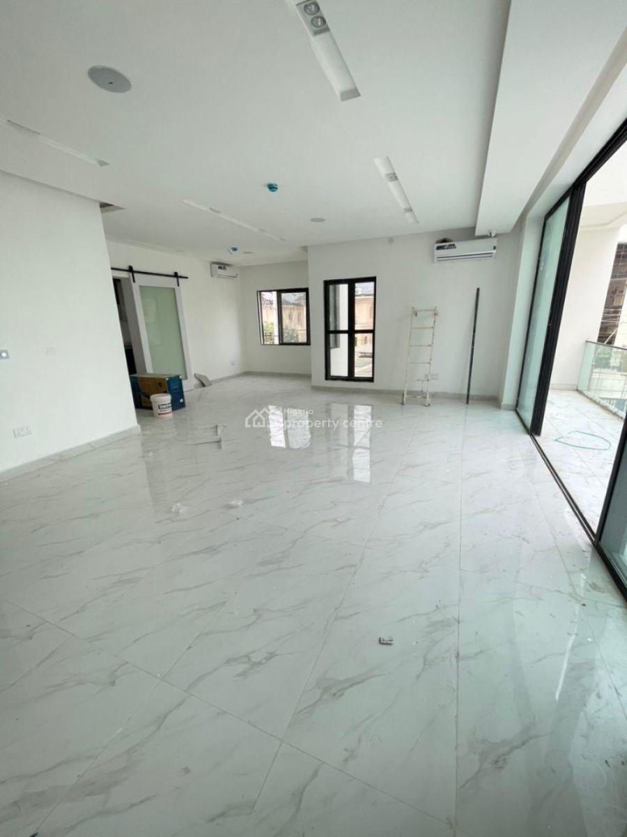 5 Bedroom Semi Detached Duplex with a Communal Pool, Ikoyi, Lagos, Semi-detached Duplex for Sale