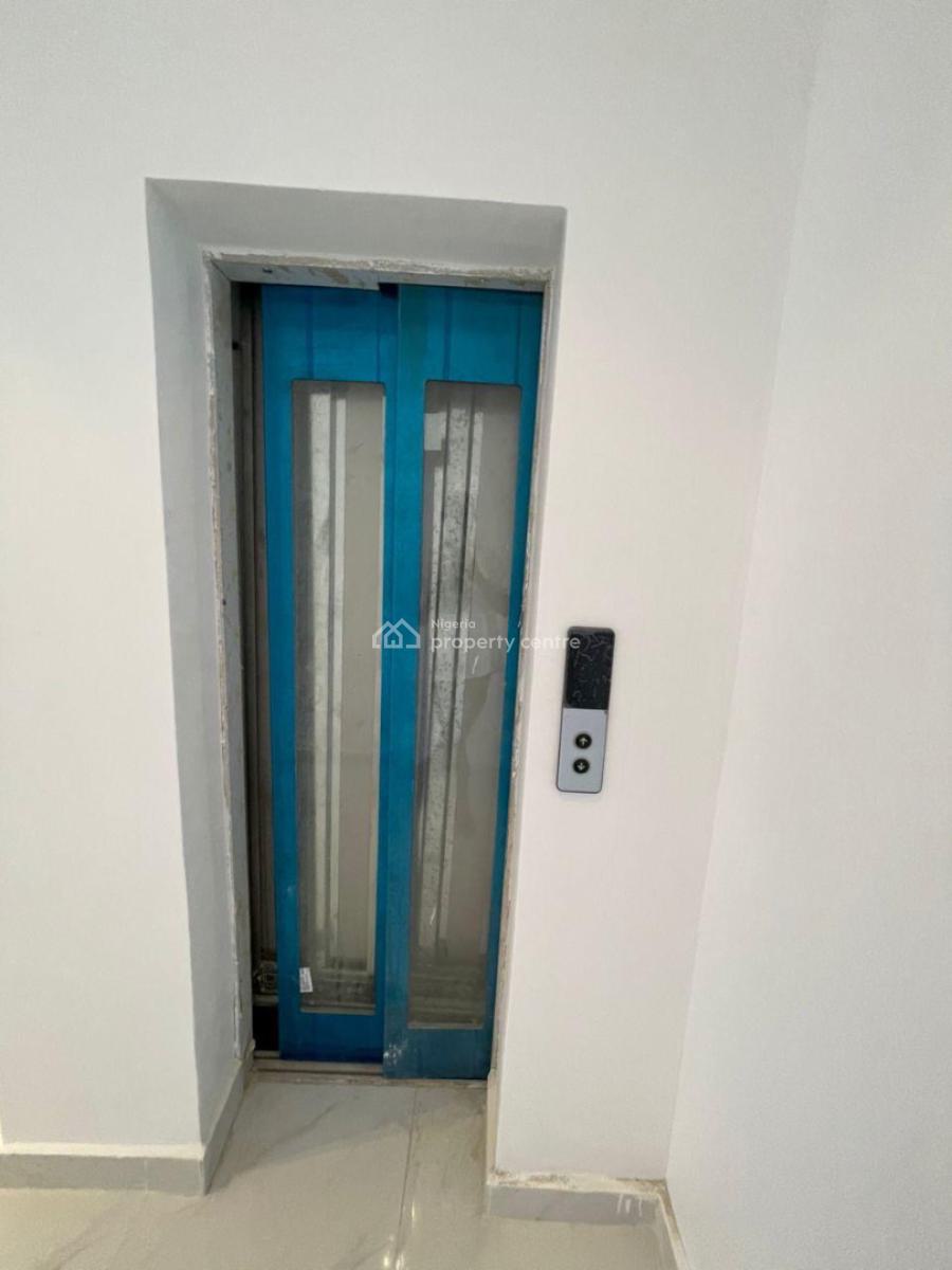 5 Bedroom Semi Detached Duplex with a Communal Pool, Ikoyi, Lagos, Semi-detached Duplex for Sale