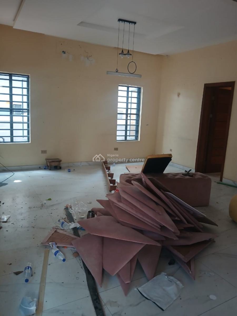 5 Bedroom Fully Detached Duplex with Bq, Phase 1, Magodo, Lagos, Detached Duplex for Rent