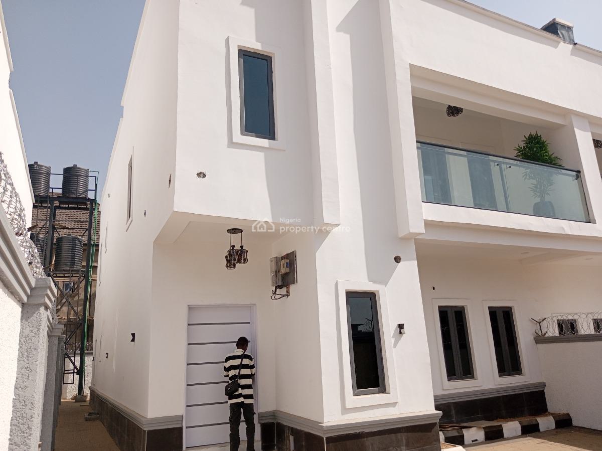 Tastefully Finished 4 Bedroom Semi Detached Duplex, Along Voice of Nigeria Road, Sabon Lugbe, Lugbe District, Abuja, Semi-detached Duplex for Sale