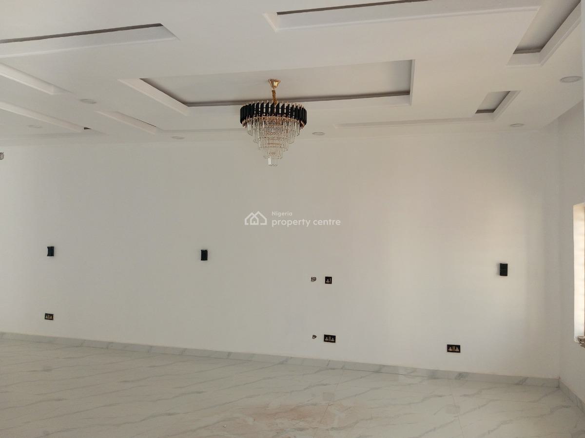 Tastefully Finished 4 Bedroom Semi Detached Duplex, Along Voice of Nigeria Road, Sabon Lugbe, Lugbe District, Abuja, Semi-detached Duplex for Sale