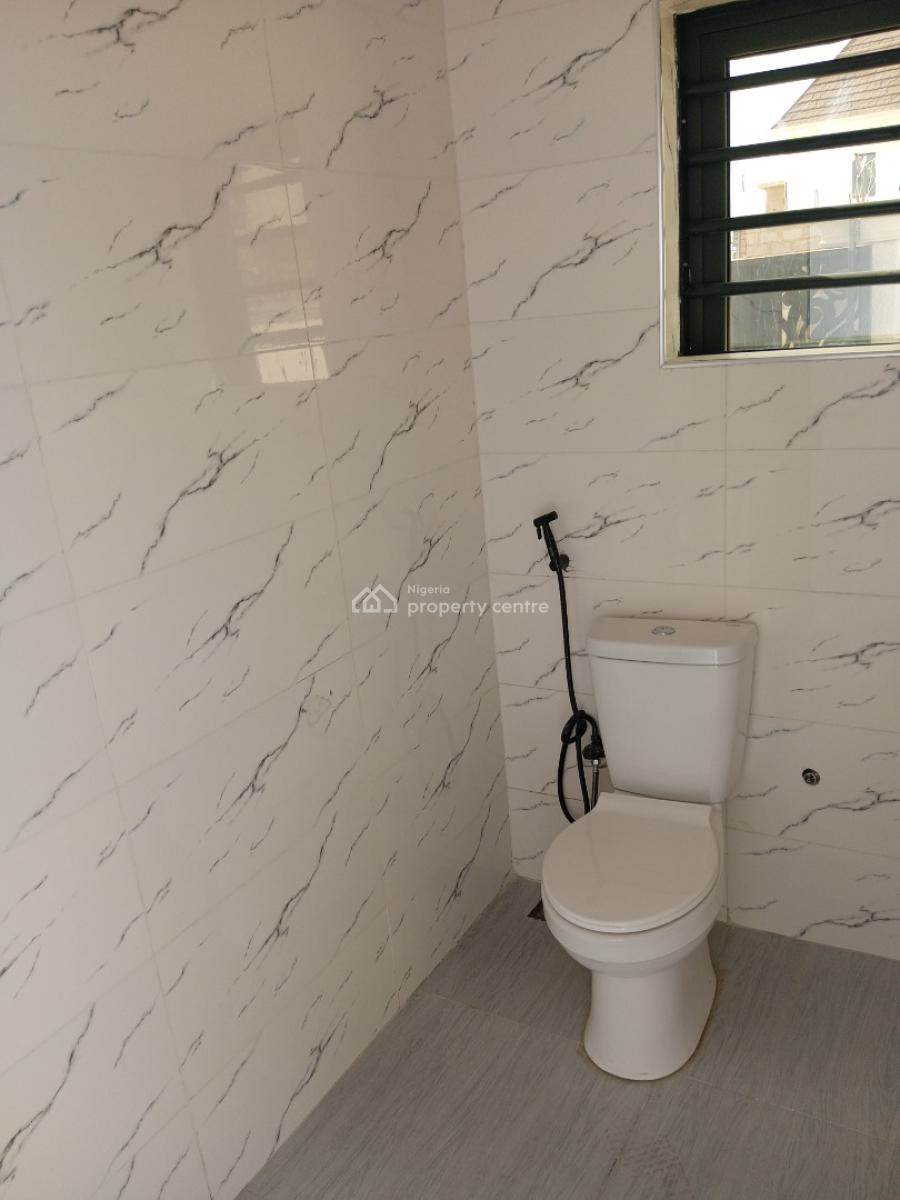 Tastefully Finished 4 Bedroom Semi Detached Duplex, Along Voice of Nigeria Road, Sabon Lugbe, Lugbe District, Abuja, Semi-detached Duplex for Sale