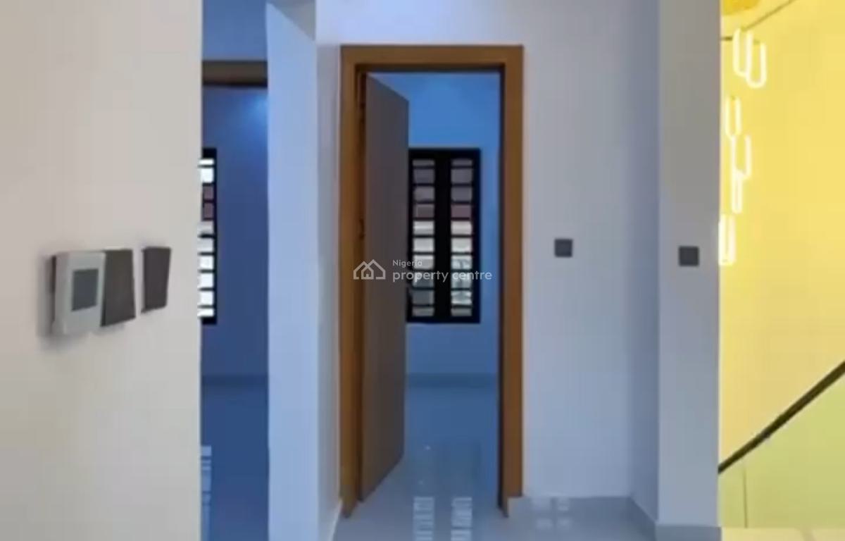 4bedroom Detach Duplex + a Box Room, Swimming Pool in a Secured Estate, Ajah, Lagos, Detached Duplex for Sale