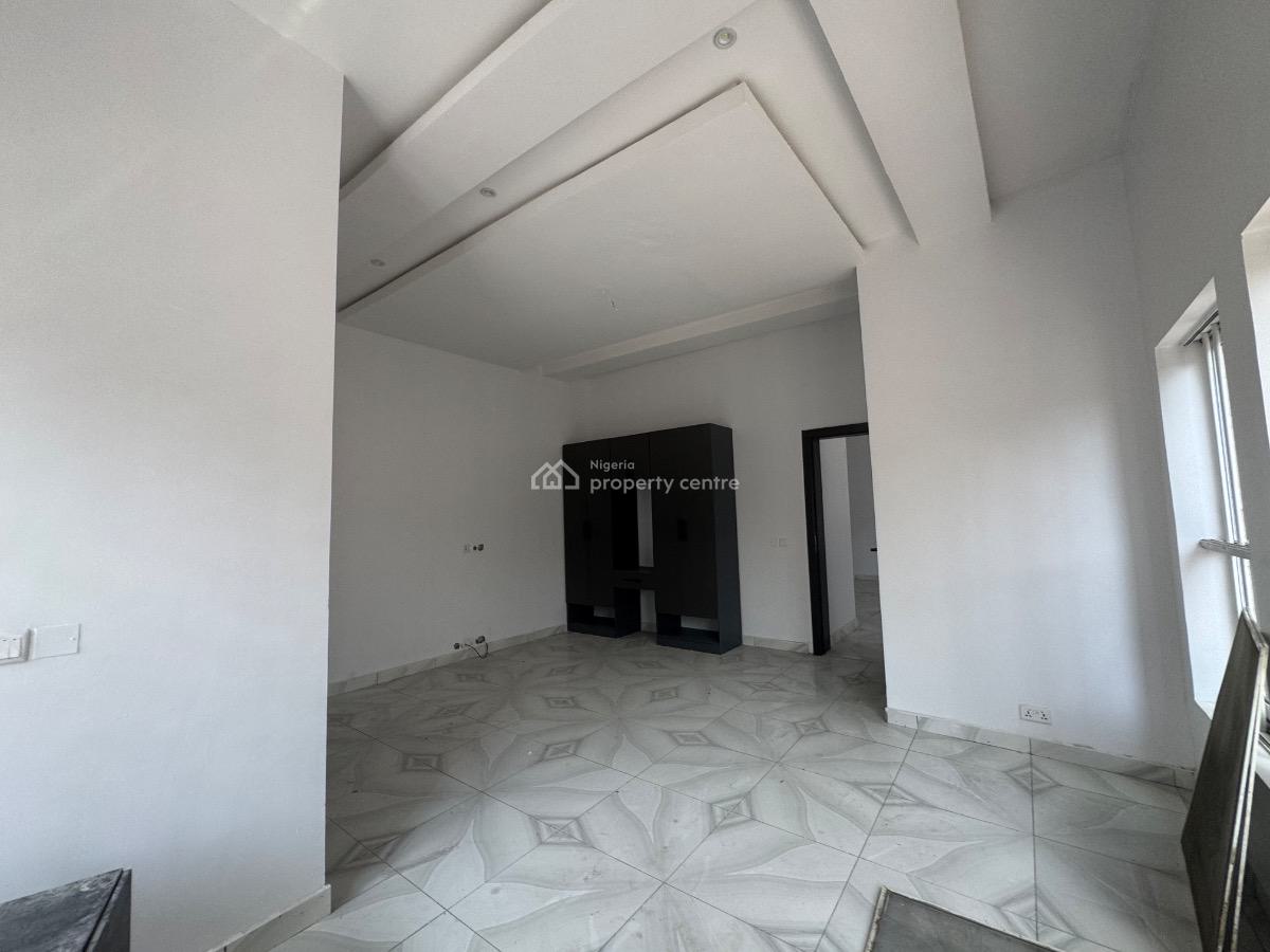 Beautiful Luxury 2 Bedroom Apartment, New Road, Lekki Phase 2, Lekki, Lagos, Flat / Apartment for Rent