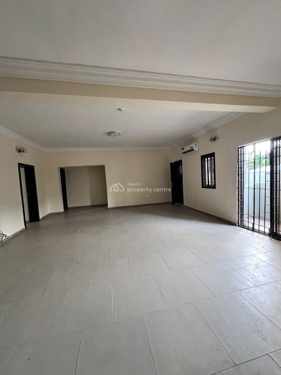 Spacious 3 Bedroom Apartment with Bq, Pool and Gym, Lekki Phase 1, Lekki, Lagos, Flat / Apartment for Rent